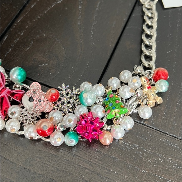 Betsey Johnson Festive Holiday Necklace - Picture 6 of 10